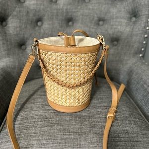 Tommy Bahama Bucket bag